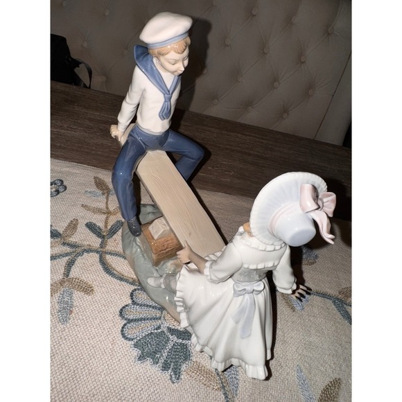 LLADRO Sailor Boy & Girl Seesaw Figurine #1255 Gloss Finish RETIRED - Picture 8 of 9